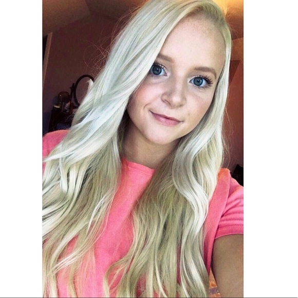 Meet your Posher, Taylor - Picture 1 of 1